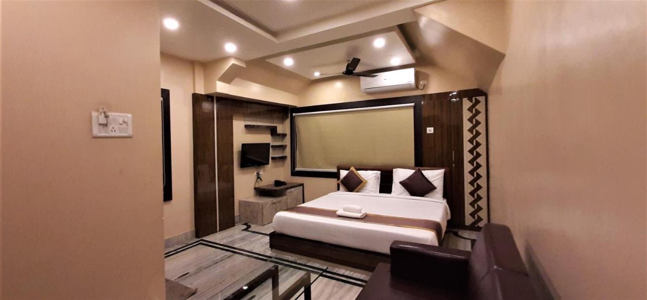 Dora House Hotel Calcutta Exterior foto