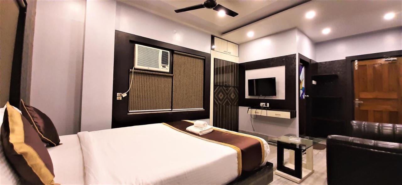 Dora House Hotel Calcutta Exterior foto