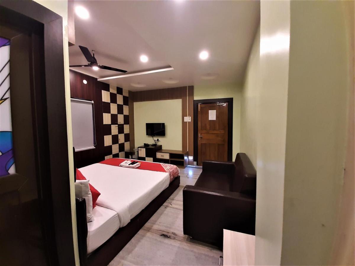 Dora House Hotel Calcutta Exterior foto